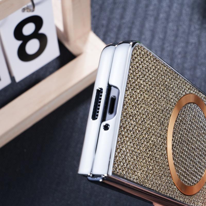 Luxury Glitter Rhinestone Strong Magnetic PC Fold Phone Case For Samsung Galaxy Z Fold6 Fold5 Fold4 Fold3 5G Smart Phone Full Cover