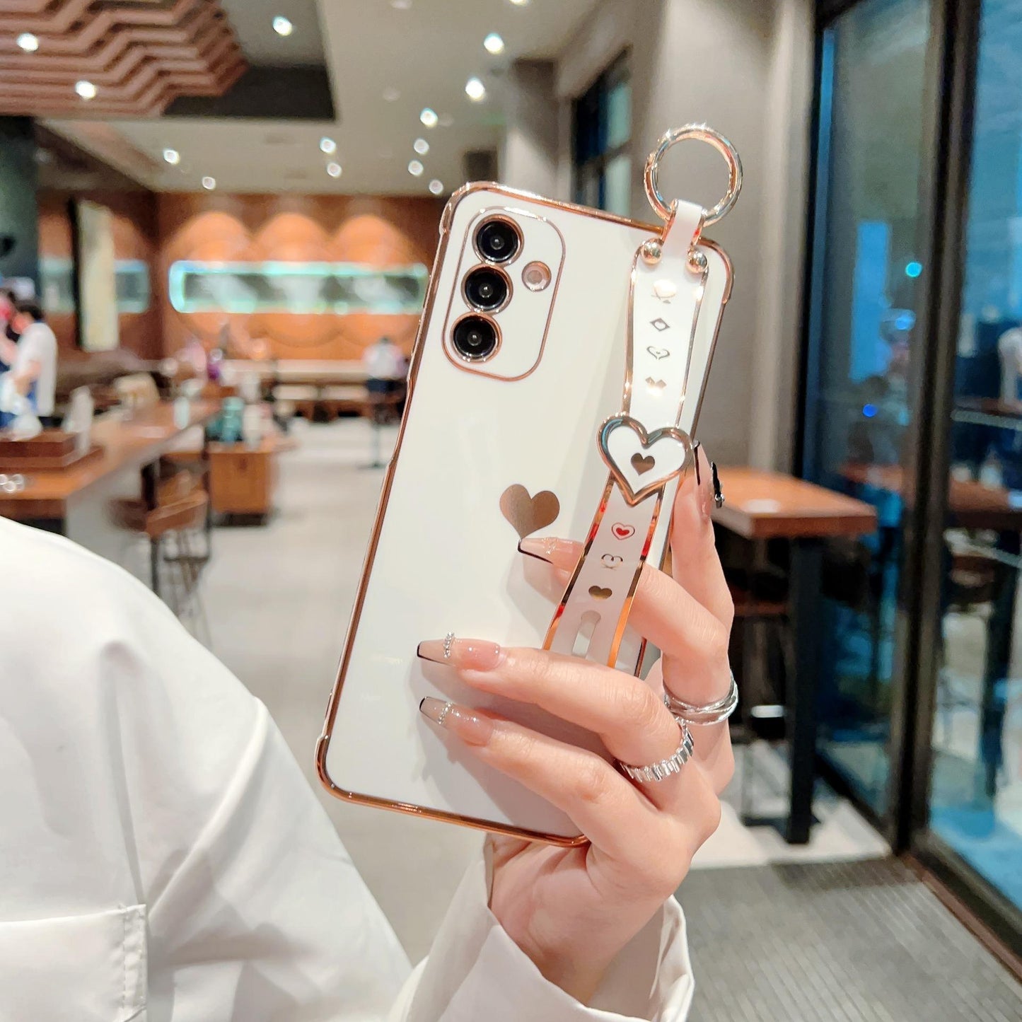 Plating Love Heart TPU Phone Case with Wristband For Samsung S25Ultra S24 S23 S22 S21 Shockproof Soft Full Cover
