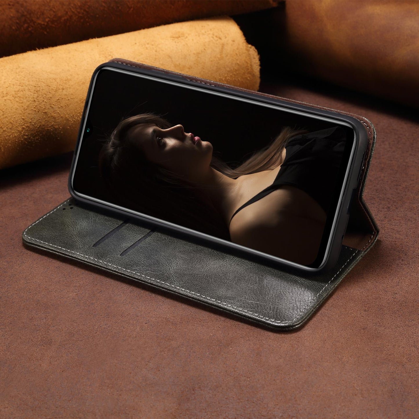 Luxury Retro Leather Flip Cover For Samsung S24 S23 Ultra S22 Plus S21 FE Case Wallet Card Stand Magnetic Book Cover Phone Case