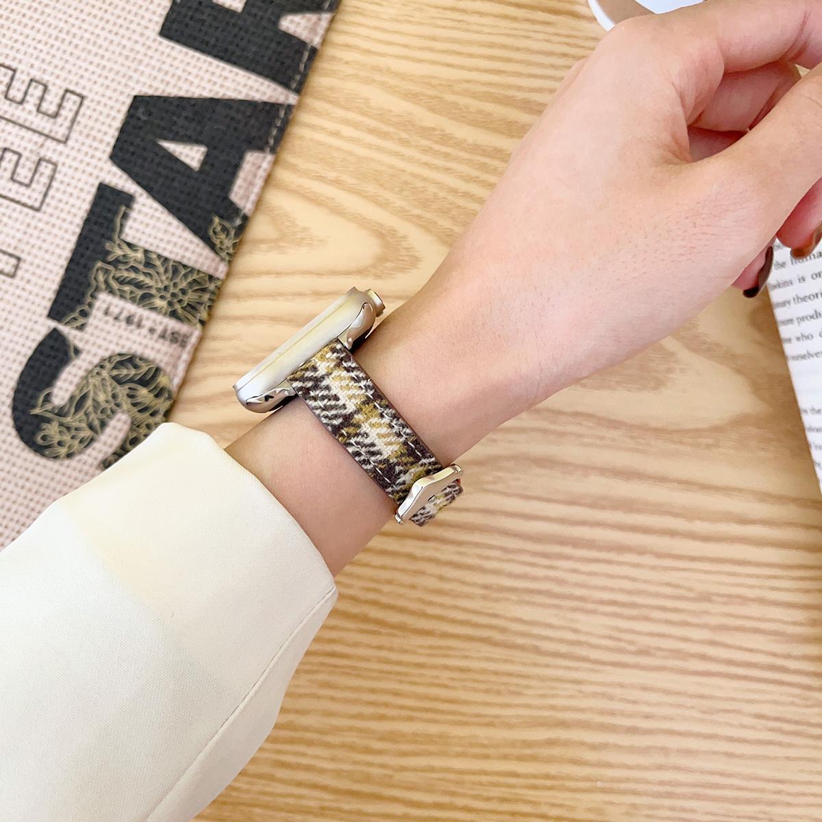 Slim Woolen Wristband for Apple Watch 44mm Band 45 42 38 41 Ultra 49mm Link Bracelet for IWatch Series 9 8 7 6 SE 5 4