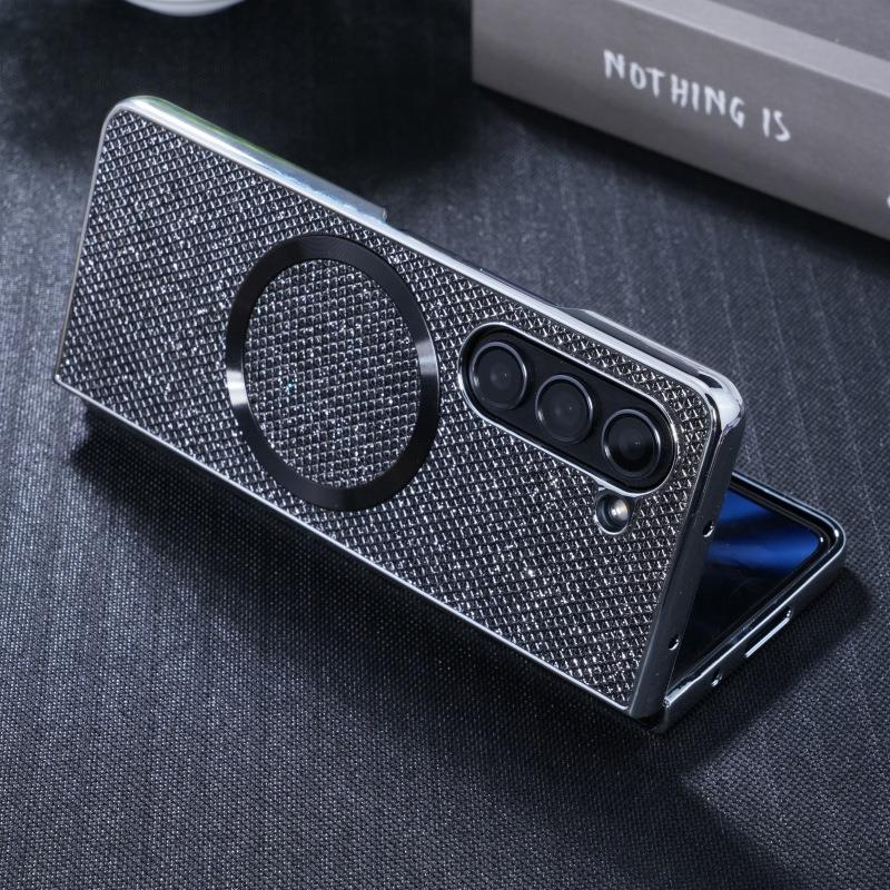 Luxury Glitter Rhinestone Strong Magnetic PC Fold Phone Case For Samsung Galaxy Z Fold6 Fold5 Fold4 Fold3 5G Smart Phone Full Cover
