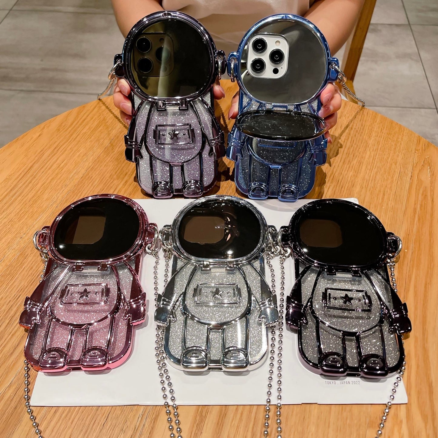 Luxury Glitter  Diagonal Hanging Chain Plating Mirror Astronaut Case For iPhone 16 15 14 13 12 Pro Max Fashion Bracket Square Case Back Cover