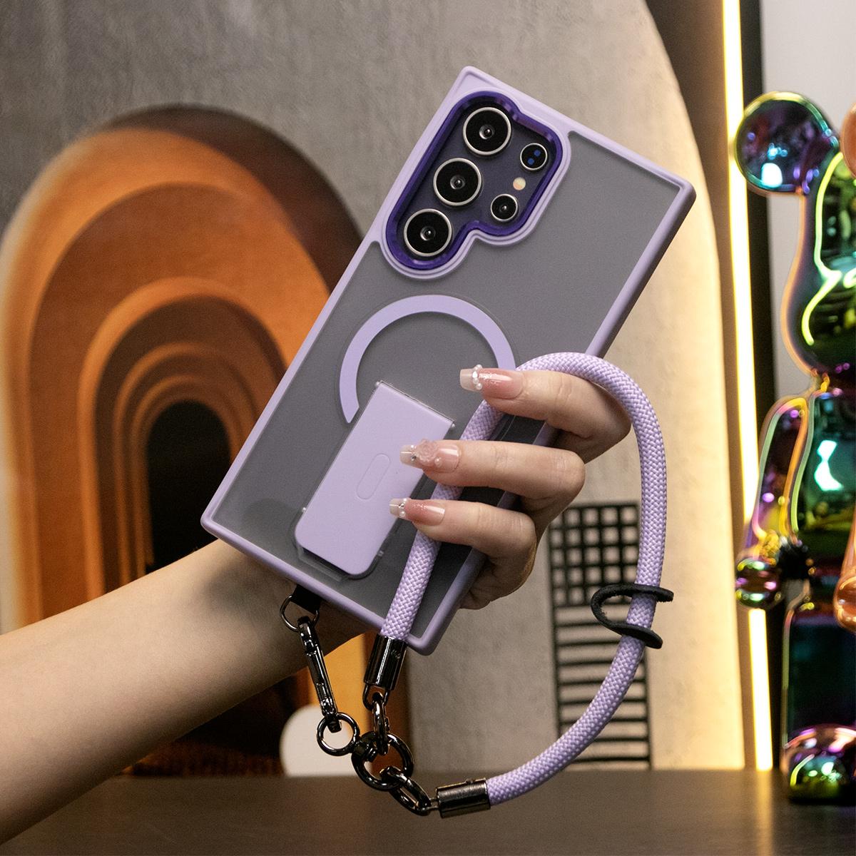 Matte Clear Portable Kickstand Magnetic Phone Case With Multifunctional Wristband For Samsung S25Ultra S25Plus S24FE S24Ultra S25 S24 S23 Skin Feel Shockproof Camera Metal Frame