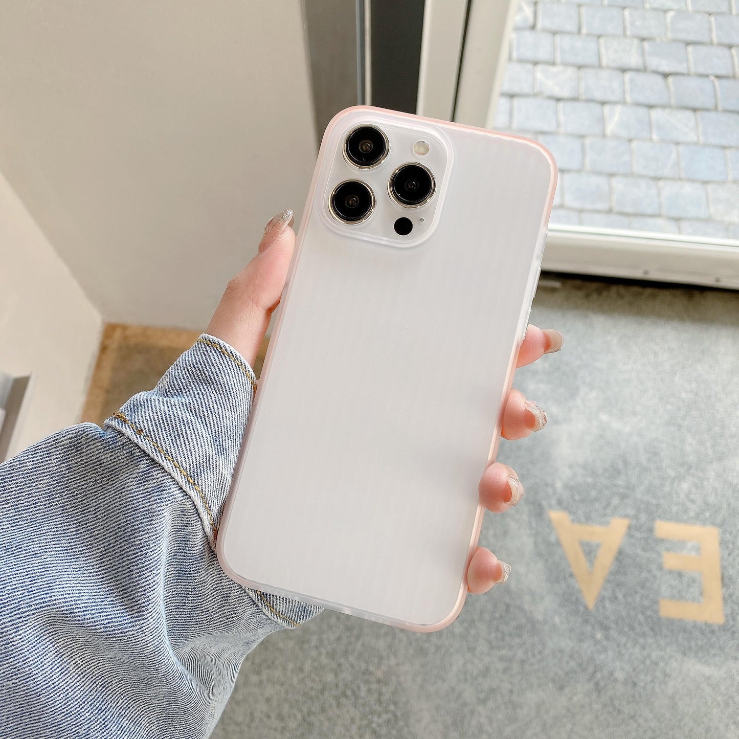 Corrugated Transparent Matte Magnetic Wireless Charger Phone Case For iPhone 16 15 14 13 Pro Max Armor Bumper Shockproof Cover