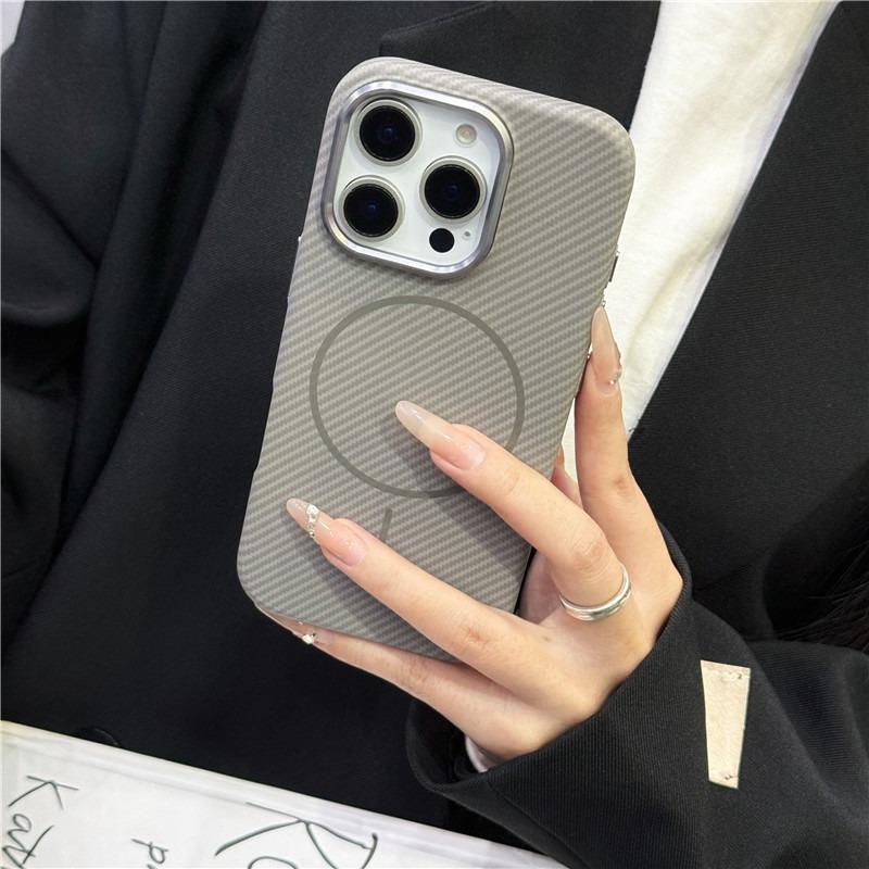 Carbon Fiber Matte Strong Fine Coil Magnetic Camera Hardware Shockproof Phone Case For iPhone 16ProMax 15 14 13 Support Wireless Charging Hard Full Cover