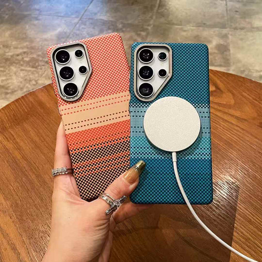 Carbon Fiber Matte Strong Magnetic Camera Hardware Shockproof Phone Case For Samsung S25Ultra S25Plus S25 Support Wireless Charging Hard Full Cover