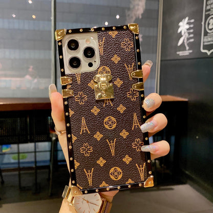 Luxury Classic Leather Lock Anti Drop Heavy Duty Protection Phone Case For Samsung S25 S24 S23 S22 S21 Note20 A15 A25 A35 A55 Fashion Square Case Back Cover For iPhone 16 15 14 13 12 11 X XR