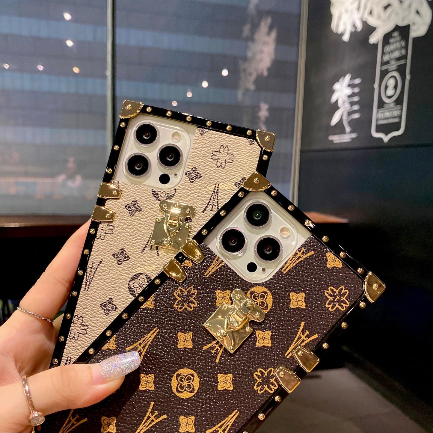 Luxury Classic Leather Lock Anti Drop Heavy Duty Protection Phone Case For Samsung S25 S24 S23 S22 S21 Note20 A15 A25 A35 A55 Fashion Square Case Back Cover For iPhone 16 15 14 13 12 11 X XR