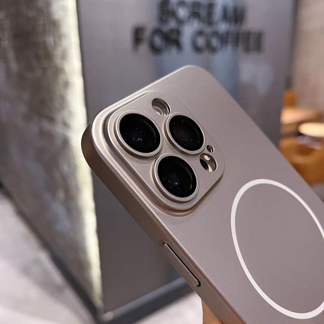 Slim Matte Fine Ring Metallic Glossy Strong Magnetic PC Phone Case For iPhone 16ProMax 16 15 14 13 12 11 Hand Feel Hard Full Cover