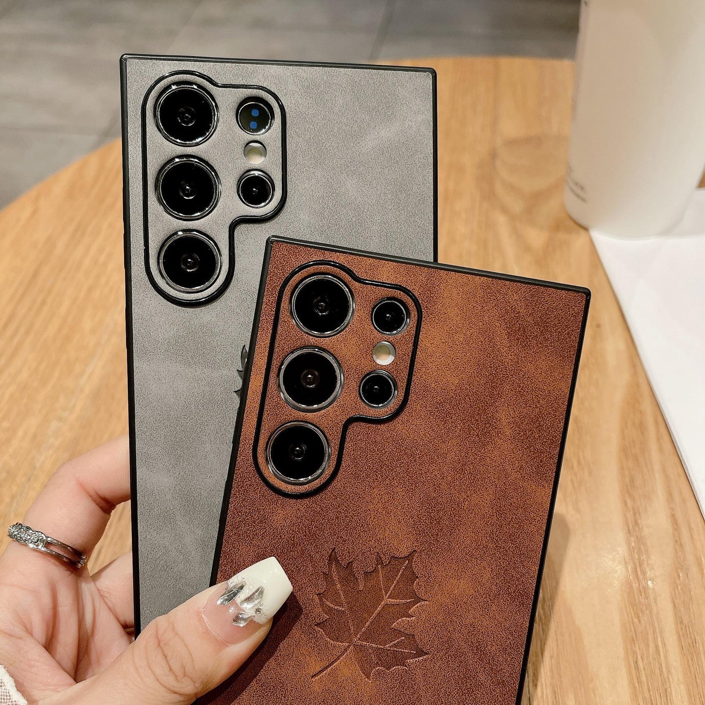 For Samsung S25Ultra S25Edge S24 S23 S22 S21 Note20 A16 A26 A36 A55 A56 Case, Maple Leaf Pattern Matte Suede Leather Shockproof Hard Phone Case