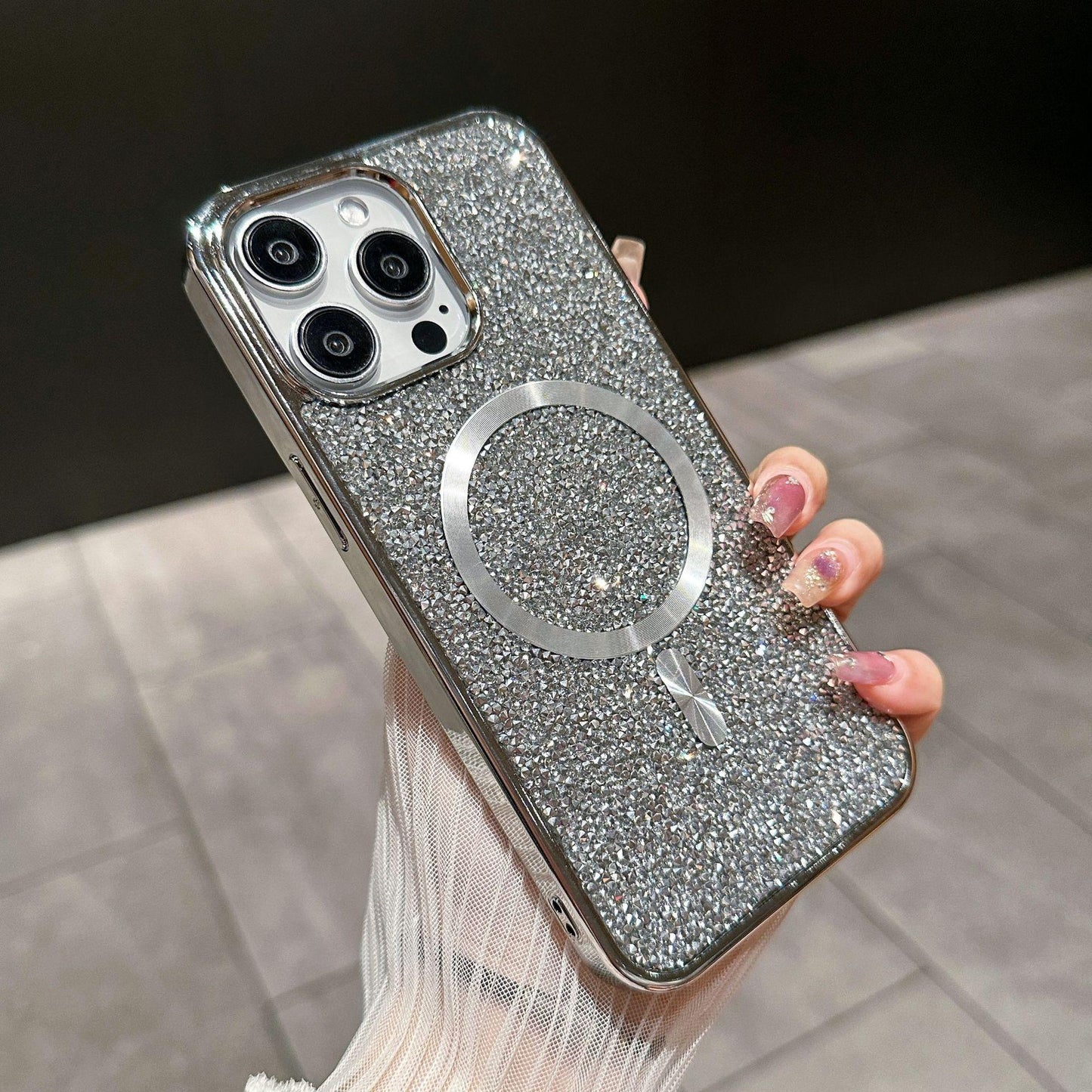 Luxury Rhinestone Glitter Plating Slim PC Strong Magnetic Phone Case For iPhone 16ProMax 15 14 13 Hard Support Wireless Charging Full Cover