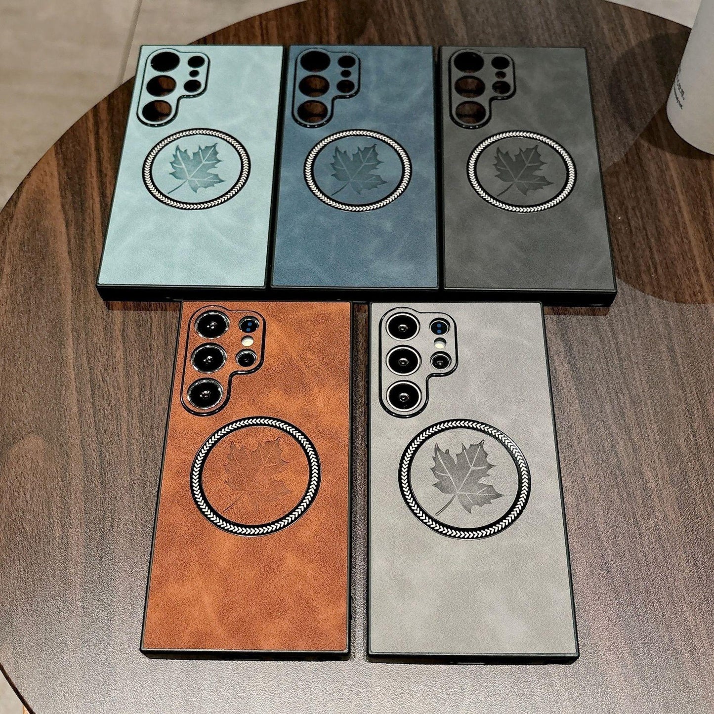 For Samsung S25Ultra S25Edge S24 S23 S22 S21 Note20 Case, Maple Leaf Pattern Matte Suede Leather Magnetic Shockproof Anti-Slip Hard Phone Case