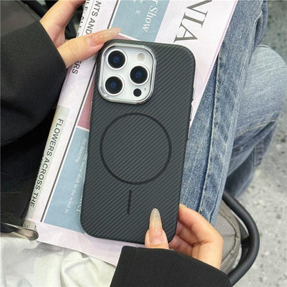 Carbon Fiber Matte Strong Fine Coil Magnetic Camera Hardware Shockproof Phone Case For iPhone 16ProMax 15 14 13 Support Wireless Charging Hard Full Cover